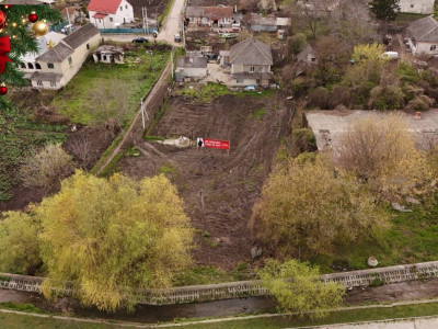 Продажа участка в Колоница, ул. Грякэ, 14 соток.