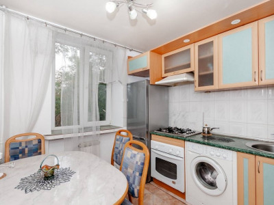 Vânzare apartament în centrul orașului – la doar 5 minute de Sun City!