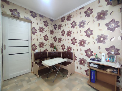 Vanzare garsonieră cu comodități, Botanica, com. Bubuieci
