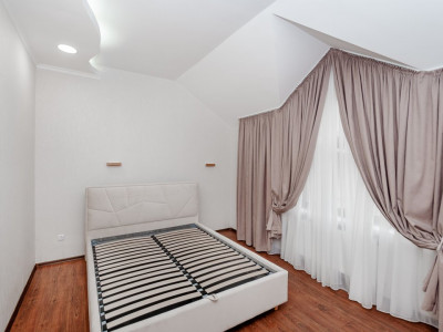 Casa în Centru orașului,în 2 nivele, 150 m2. Columna 51