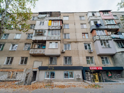 Продается 2-комнатная квартира – Буюканы, ул. Теодорович.
