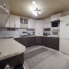 Apartament cu 3 camere în casă privată cu 3 niveluri, Dumbrava. imaginea mica 1 Apartament cu 3 camere în casă privată cu 3 niveluri, Dumbrava. thumb 1
