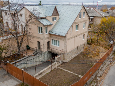 Дуплекс на продажу в Буюканах, ул. Александру Донич, рядом с парком Дендрарий.