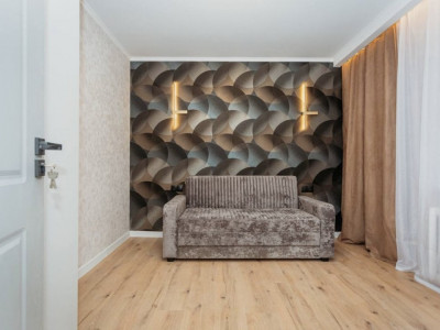 Продается комната с удобствами, Центр, Василе Келтуялэ.