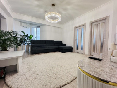 Buiucani, str. Ion Creangă, apartament cu 3 camere + living, reparație euro!