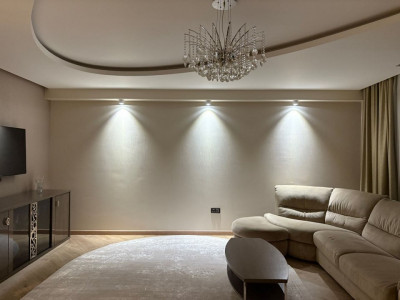 Apartament 2 + living Centru