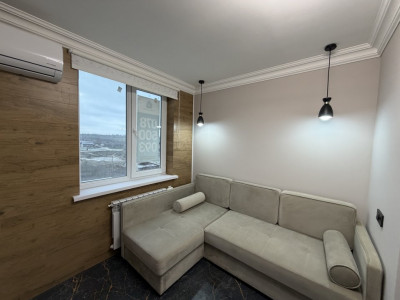 De vanzare garsonieră cu comodități, Dobrogea, str. Luceafărul.