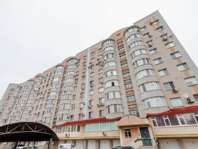 Продажа 2-комнатной квартиры в новом доме, напротив Цирка!