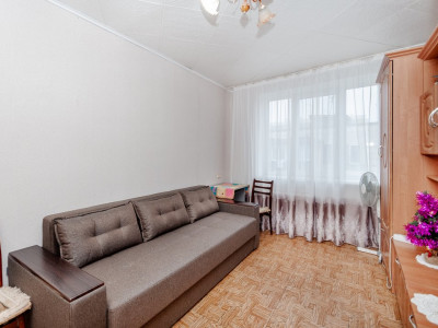 Buiucani, str. Sucevita, 1 cameră! De mijloc!