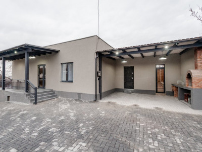 Casă Hi-tech cu piscină, Durlesti 