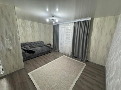 Se vinde Garsonieră în apropiere de Jumbo