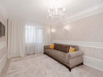 Apartament de vânzare cu 2 camere în sectorul Buiucani, str. Alexandru Marinescu