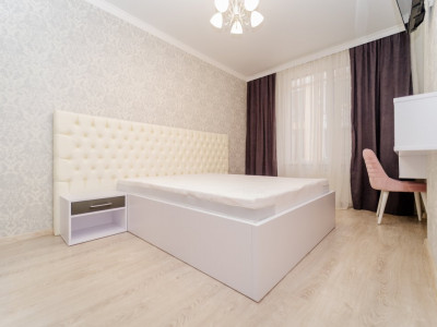 Chirie apartament cu 2 camere + living, Club House Inamstro, lângă pădure.