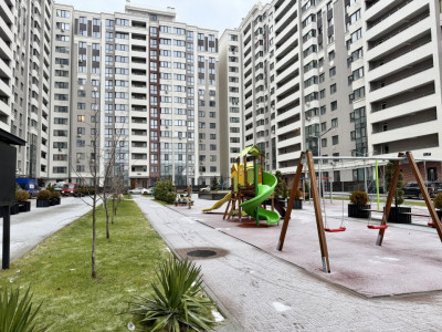 Apartament cu 2 camere + living la 5min de parcul Valea Morilor