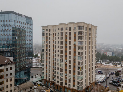 Apartament modern cu 3 dormitoare în centrul orașului – str. Ion Nistor