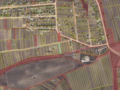 Băcioi, Satul Frumuşica, Str. Paşunilor, 10 ari, teren pentru construcție.