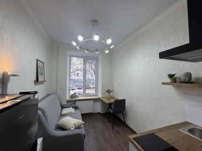 Garsonieră cu comodități proprii în centrul orașului!