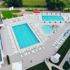Zona de agrement cu piscine și foișoare, Afacere activă  thumb 3