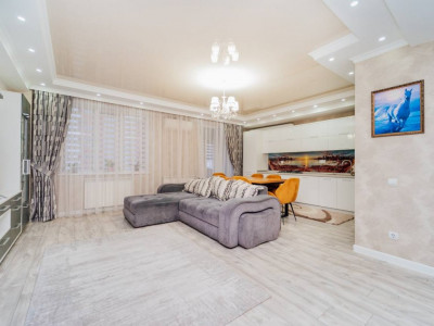 Spre închiriere apartament cu 2 camere + living, Ciocana, M. Sadoveanu.