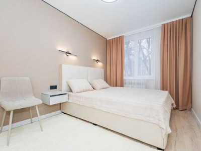 Apartament cu 2 camere + living, Râșcani, Nicolae Dimo.