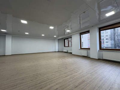 Chirie – Spațiu comercial, Bd. Ștefan cel Mare și Sfânt