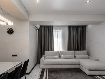 Apartament cu 2 camere și living, bd. Decebal, Botanica, Chișinău.