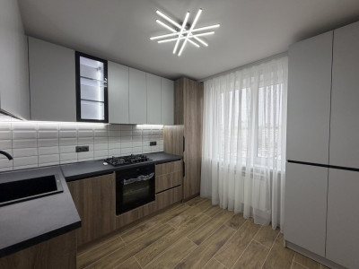 Apartament cu 2 camere, încălzire autonomă, Ciocana, bd. Mircea cel Bătrân. 
