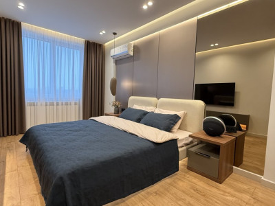 Apartament cu 2 camere + living, ExFactor, Vasile Lupu, Valea Morilor!