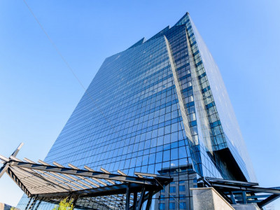 Spațiu Birou, sect. Centru, Business Center ROYAL TOWER, etajul 4, 1033 mp!