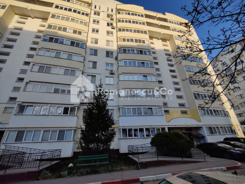 Apartament cu 3 camere, 69 mp, bloc nou, Dansicons, str. M. Spătarul.  1