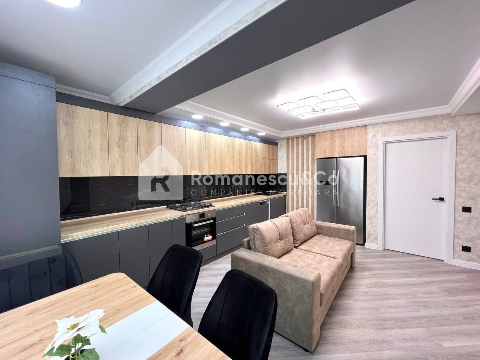 Vânzare apartament cu 2 camere+living, Club House, str. Cartușa. 1