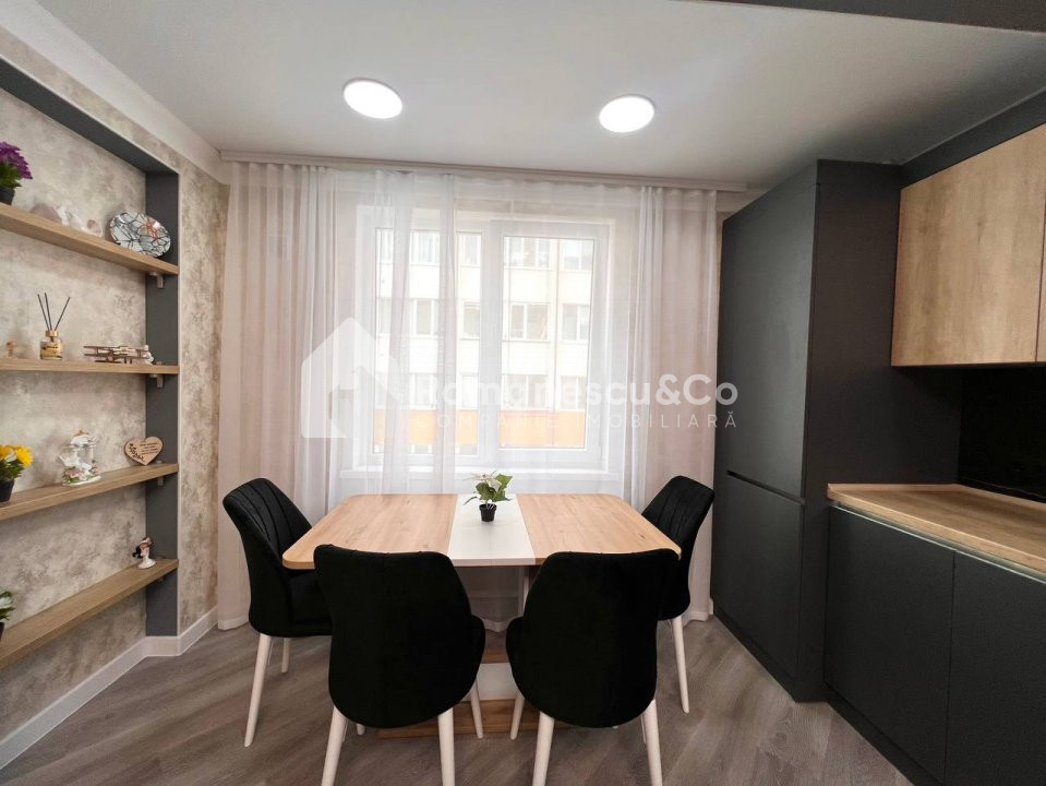 Vânzare apartament cu 2 camere+living, Club House, str. Cartușa. 4