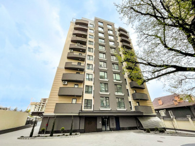 Vânzare apartament cu 2 camere de 74mp, complexul Ghefest, Varincom.