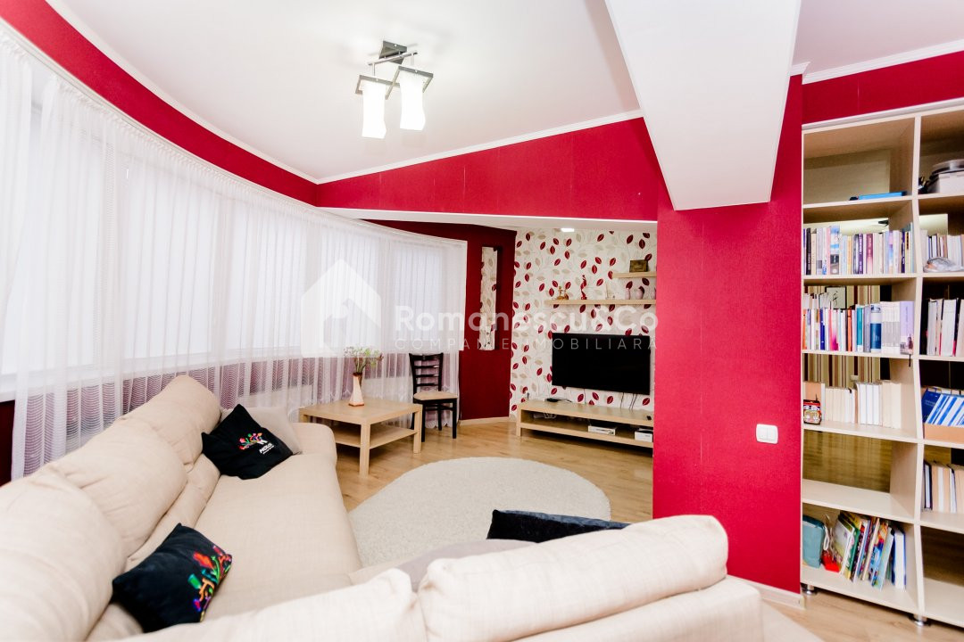 Vânzare apartament cu 2 camere Buiucani Alba Iulia 87 m2 2