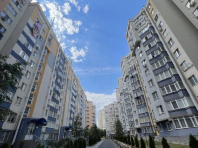Bloc nou, apartament cu 2 camere+ living, Buiucani, bd. Alba Iulia lângă Alfa!