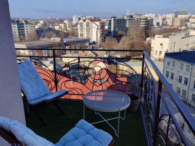 Vânzare apartament cu 2 camere, bloc nou, reparație, Centru, Chișinău.