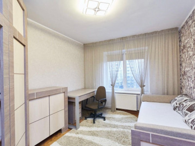 Ciocana, apartament cu 4 camere, seria MS, încălzire autonomă, reparație,mobilă!