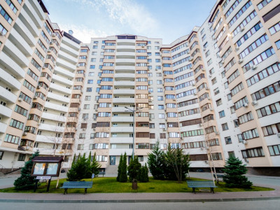 Apartament cu 2 camere, 75 mp, Botanica, bloc nou, reparație.
