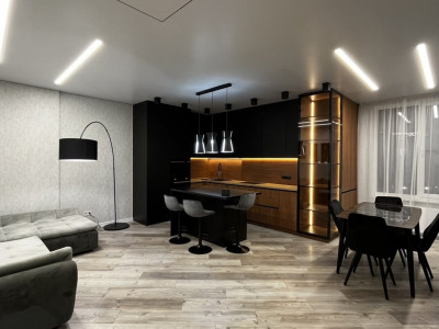 Vânzare apartament în Centru, Avram Iancu! 2 camere+living, bloc nou, reparație!