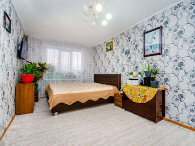 Старая Почта, 2х комнатная квартира с автономным отоплением, 102 серия.