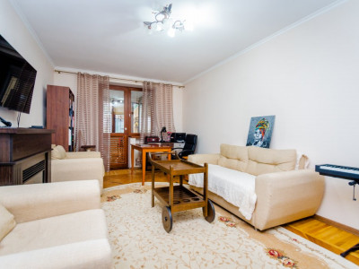 Apartament cu grădină proprie, vizavi de parcul Dendrarium!