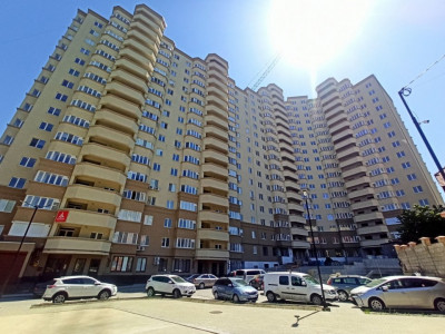 Vânzare apartament cu 1 cameră, bloc nou, variantă albă, Botanica, Chișinău.