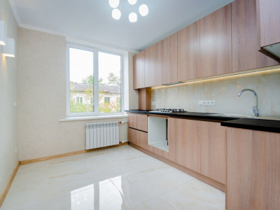 Apartament 2 camere și living, reparație, Râșcani, Dumitru Râșcanu.