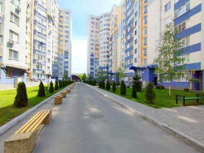 Vânzare apartament cu 2 camere, bloc nou, reparație, Buiucani, bd. Alba Iulia.