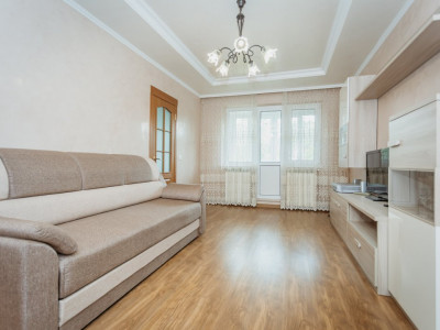 Vânzare apartament cu 3 camere, reparație, Botanica, N. Zelinski.