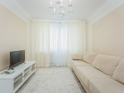 Vânzare apartament cu 2 camere, reparație, sect. Botanica, str. Teilor! 