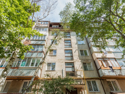 Vânzare urgentă apartament cu reparație, 2 camere, Telecentru