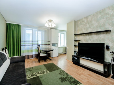 Apartament cu 2 camere, încălzire autonomă, Botanica vizavi de Elat, Kaufland.