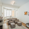 Apartament cu 2 camere și living, 74 mp, cu reparație, bloc nou, Centru. thumb 1