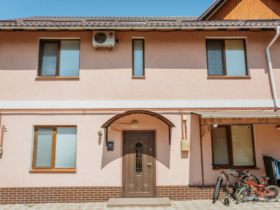 Townhouse cu reparație în com. Bubuieci!